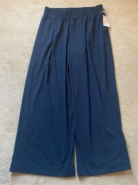 NWT Zella Transit Wide Leg Pants Women’s Large Navy Sapphire Athleisure Travel